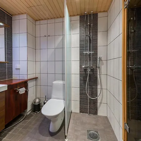 Karhunvartija 1 Visit *